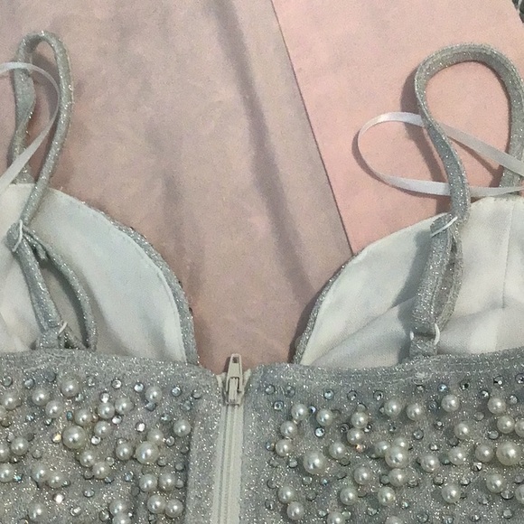 Ladies Shein Mini Dress - Picture 9 of 9